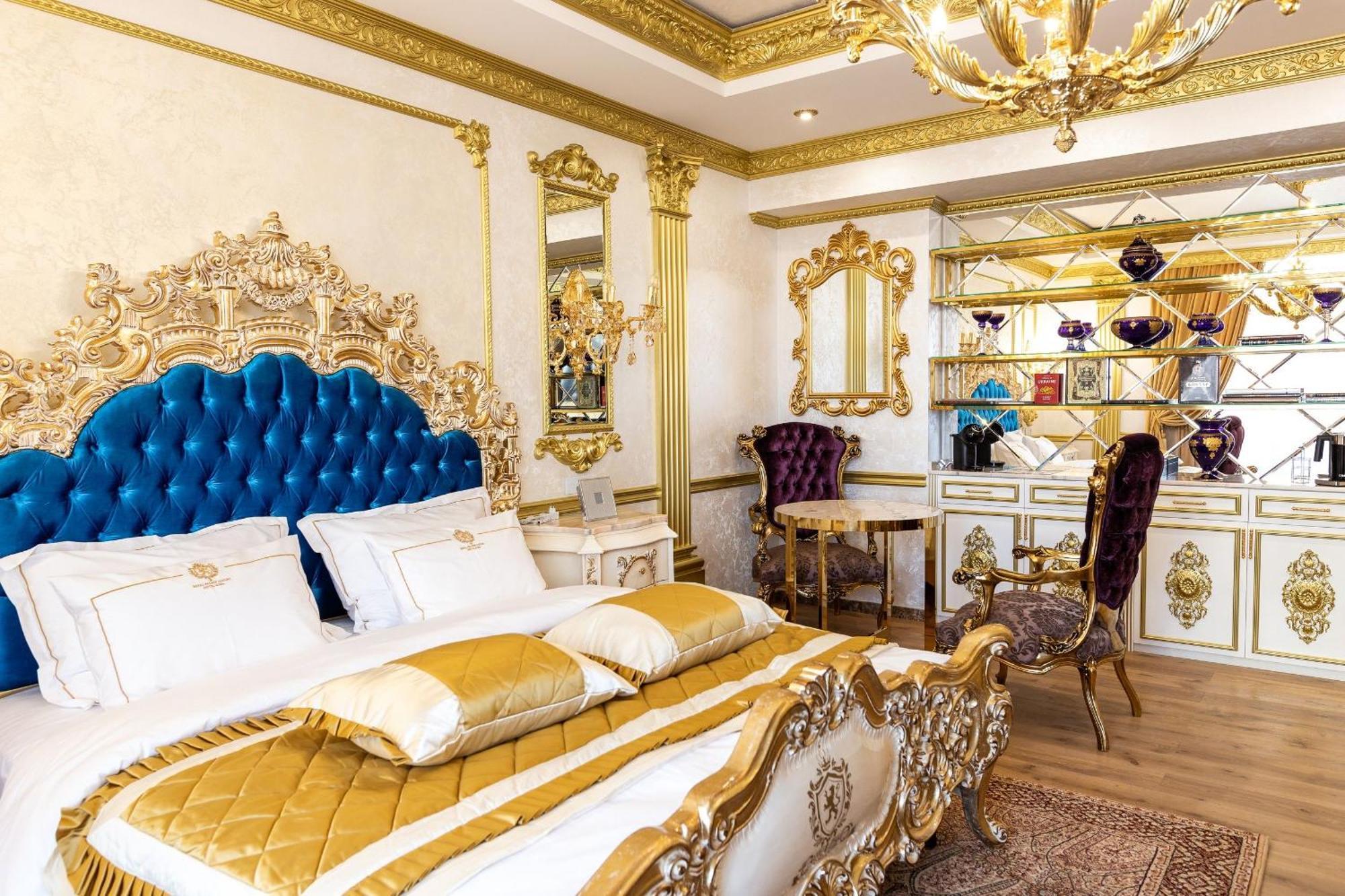 Royal Palace Luxury Hotel And Spa Khmelʼnytsʼkyy Habitación foto