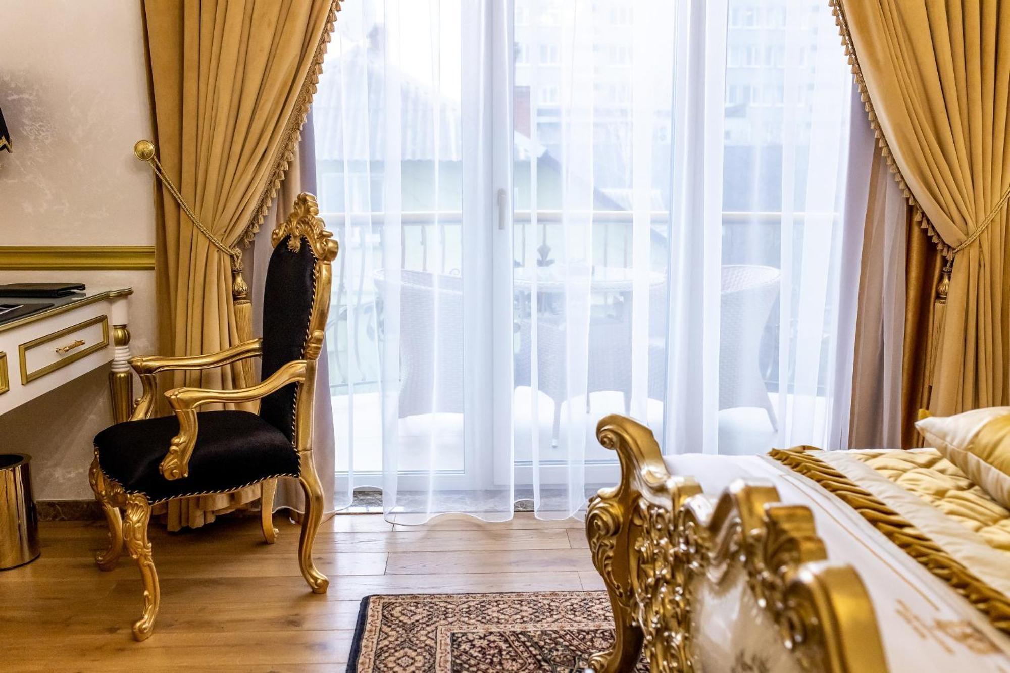 Royal Palace Luxury Hotel And Spa Khmelʼnytsʼkyy Habitación foto