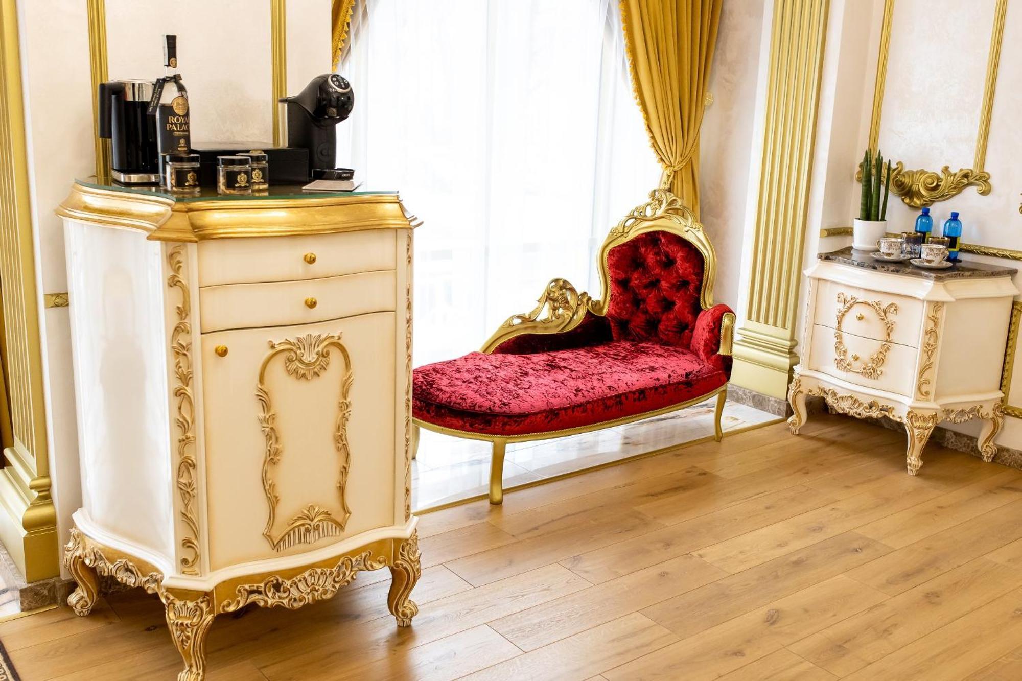Royal Palace Luxury Hotel And Spa Khmelʼnytsʼkyy Habitación foto