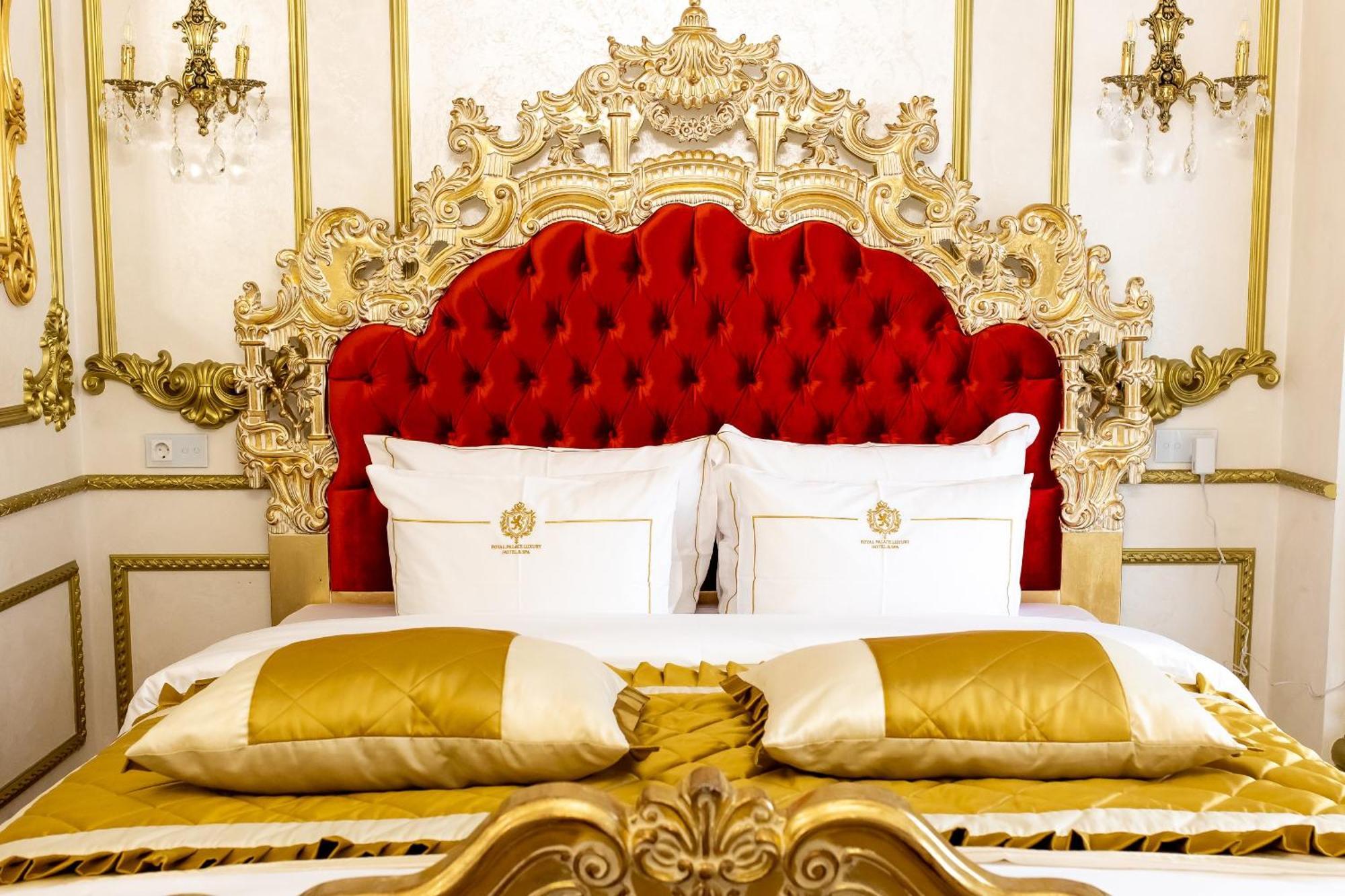 Royal Palace Luxury Hotel And Spa Khmelʼnytsʼkyy Habitación foto
