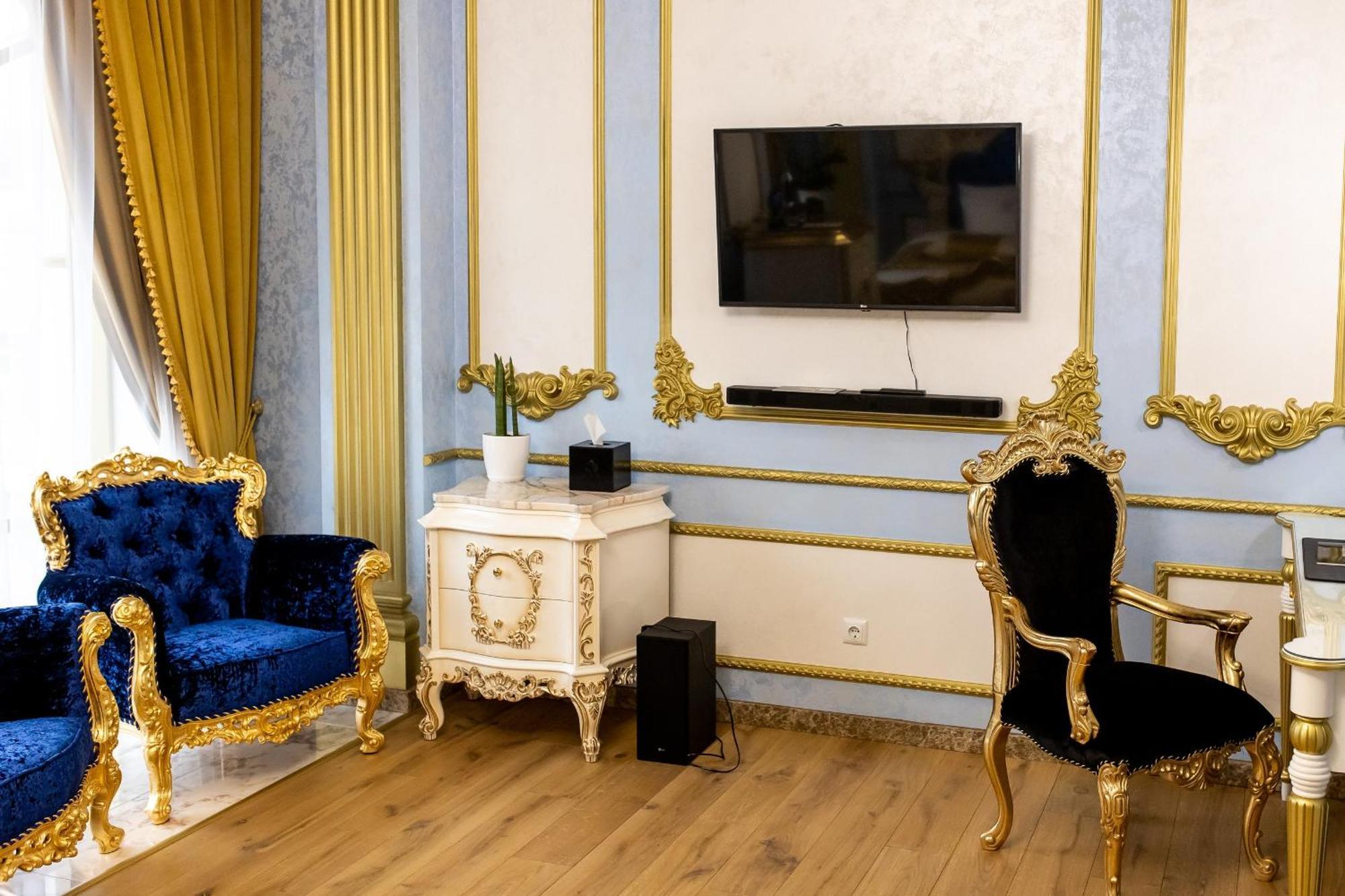 Royal Palace Luxury Hotel And Spa Khmelʼnytsʼkyy Habitación foto