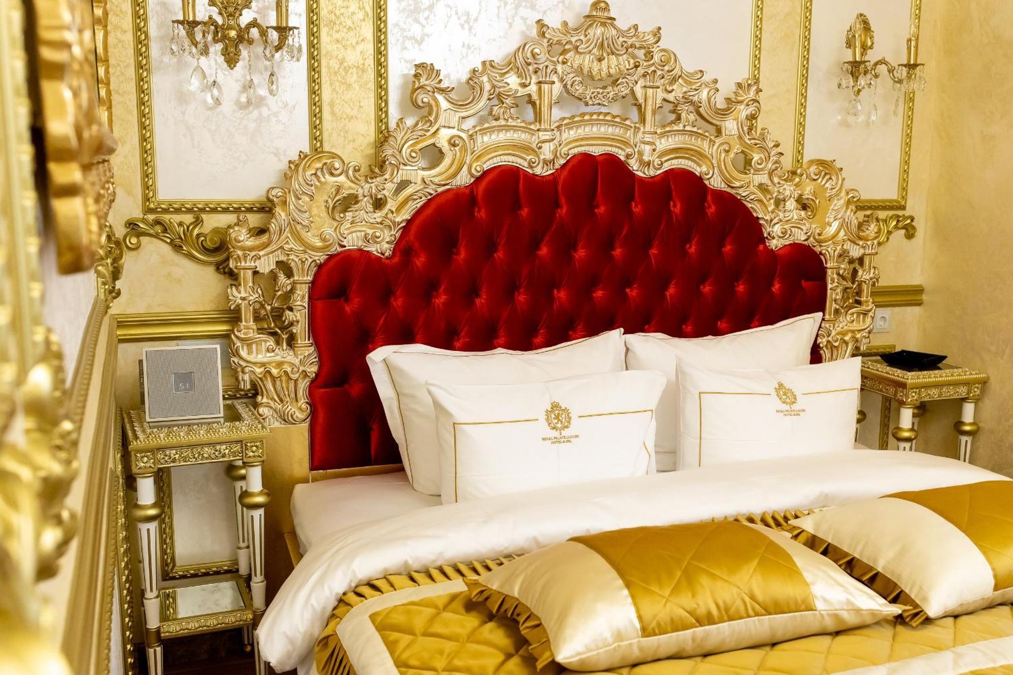 Royal Palace Luxury Hotel And Spa Khmelʼnytsʼkyy Habitación foto